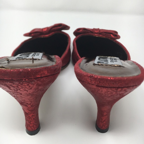 Platinum Collection by Jade Red Suede - Picture 8 of 13